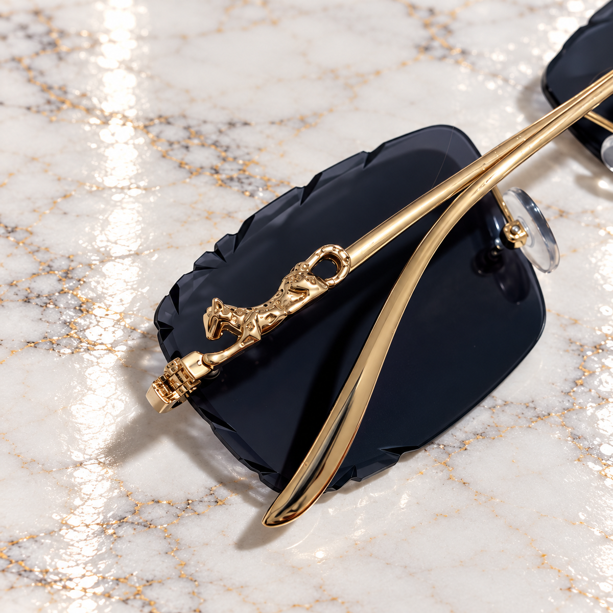 Gold Phanter Black